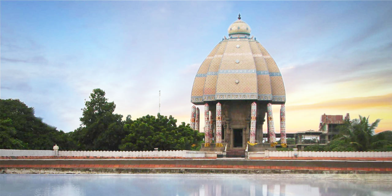 Valluvar Kottam Monument, Chennai Tourist Attraction